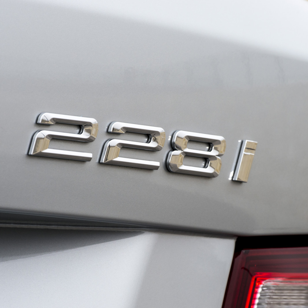 Emblema 228i adhesivo para maletero compatible con BMW plateado - imagen 4