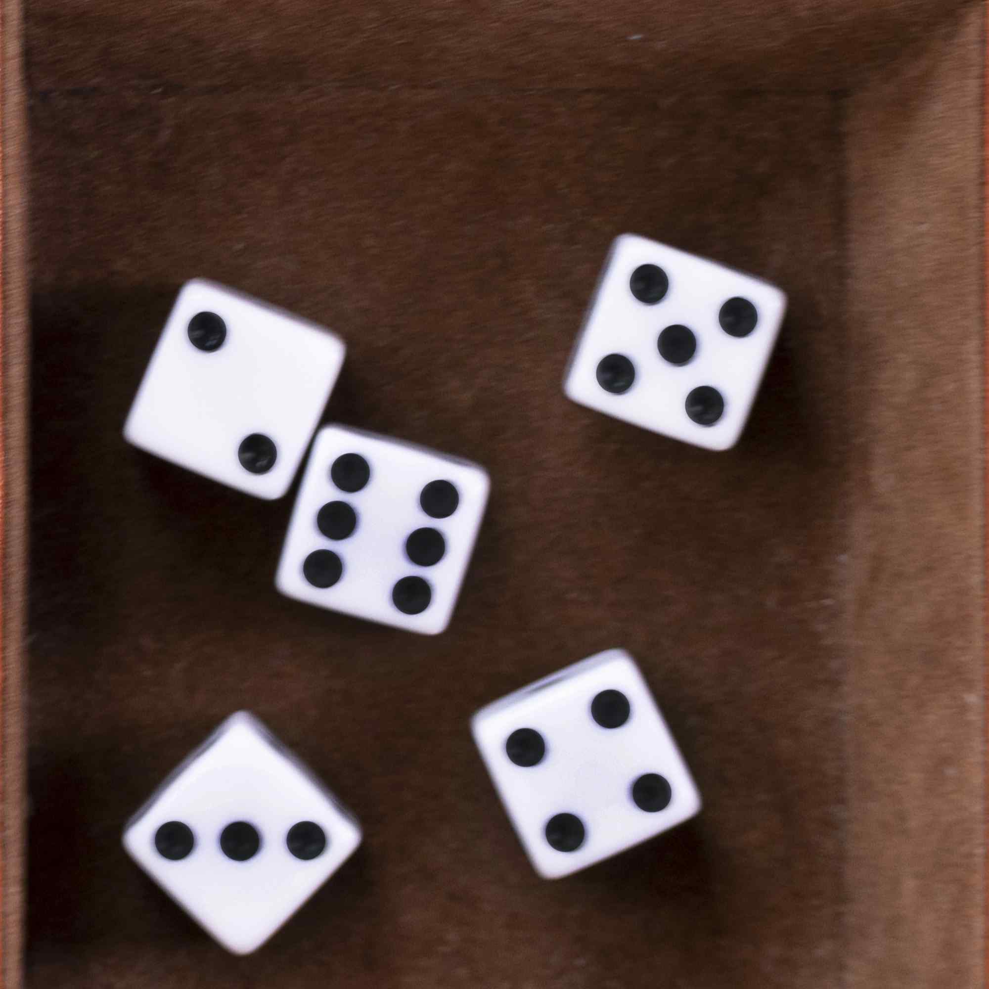 Dados 6 caras de 5 Color blanco Esquina Redondeados con Bolsa de Almacenamiento 50 unidades - imagen 5