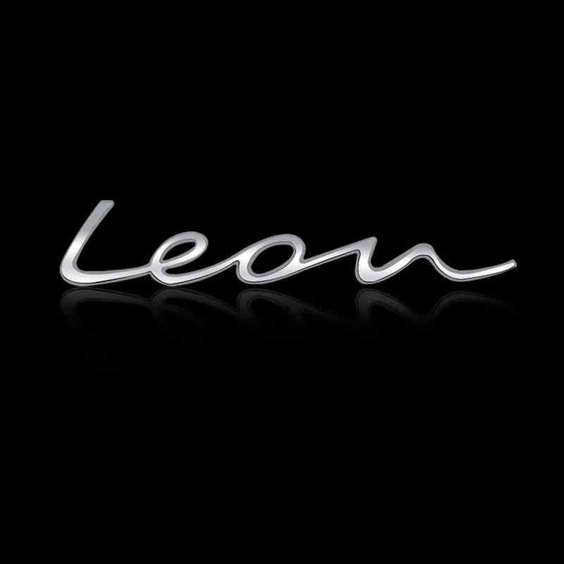 Emblema LEON adhesivo de letras compatible con Seat 2021 en adelante plateado brillo - imagen 3