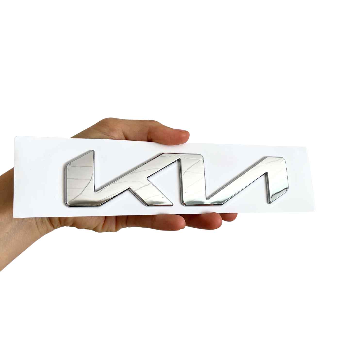 Emblema adhesivo para maletero compatible con Kia plateado 13 x 3 cm - imagen 3