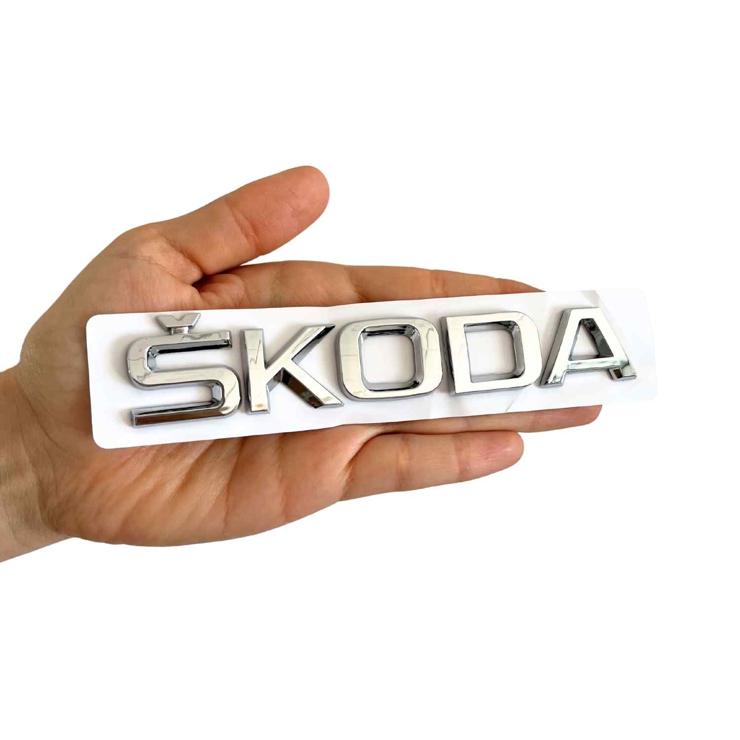 Emblema adhesivo de letras compatible con Skoda plateado brillo - imagen 3