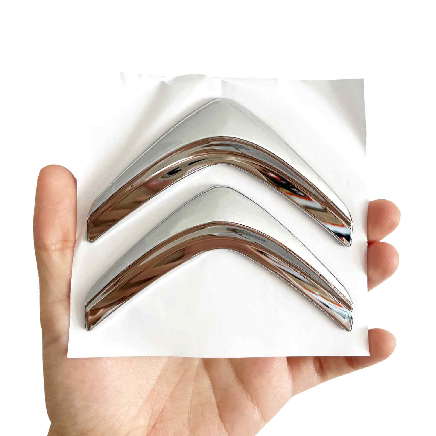 Emblema adhesivo compatible con Citroen 101 mm plateado - imagen 3