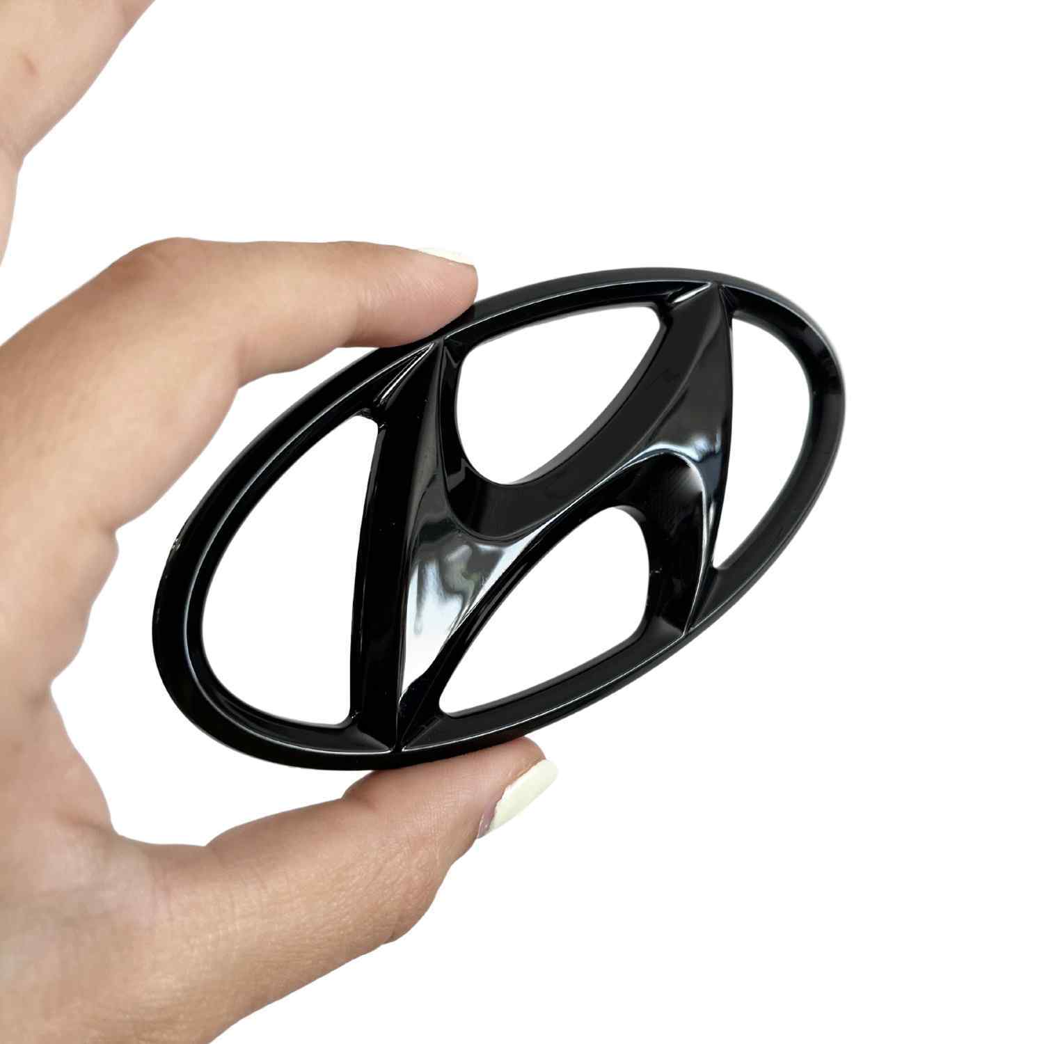 Emblema adhesivo maletero compatible con Hyundai 130mm x 65mm negro - imagen 4