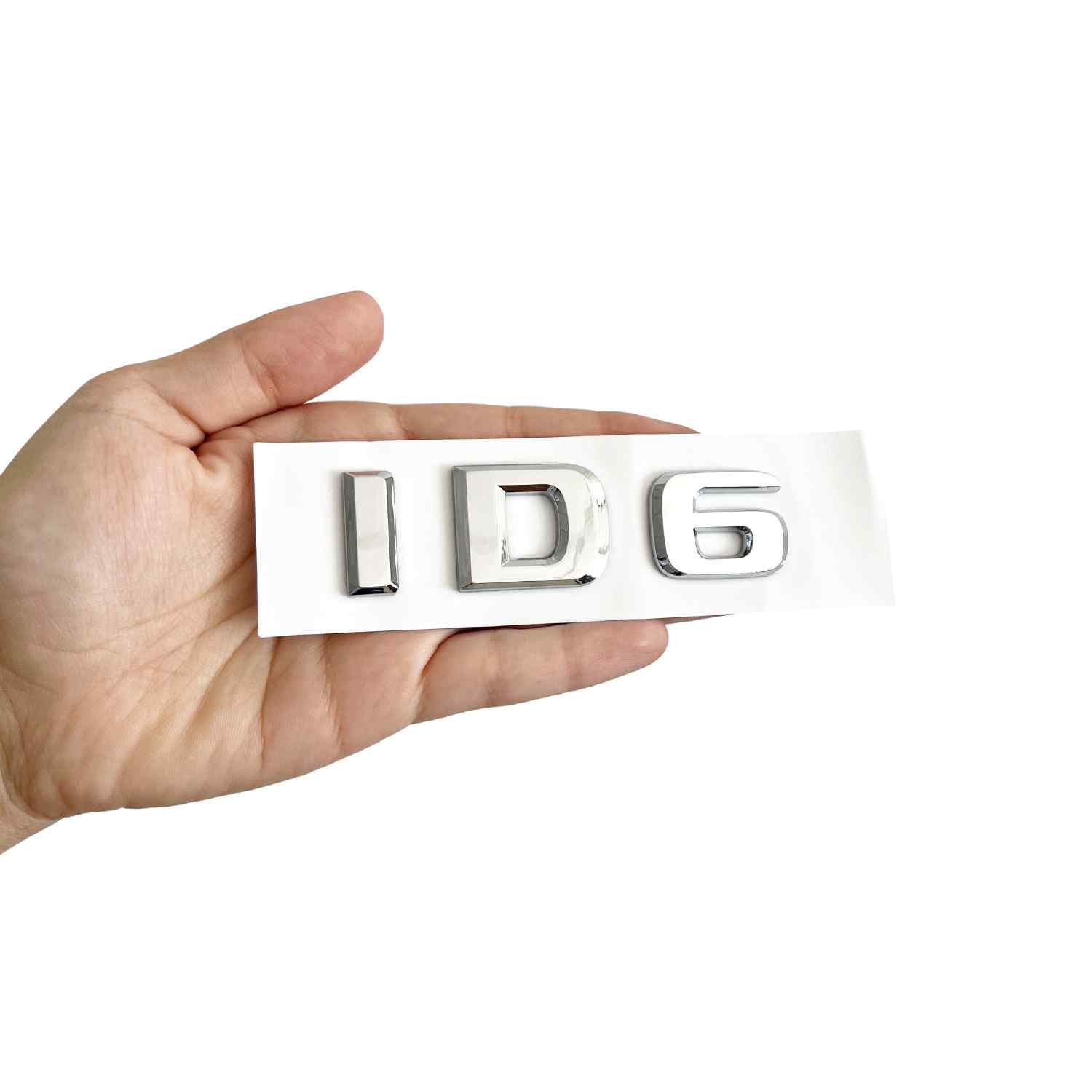 Emblema adhesivo plástico ID6 compatible con Volkswagen Plateado brillo - imagen 3