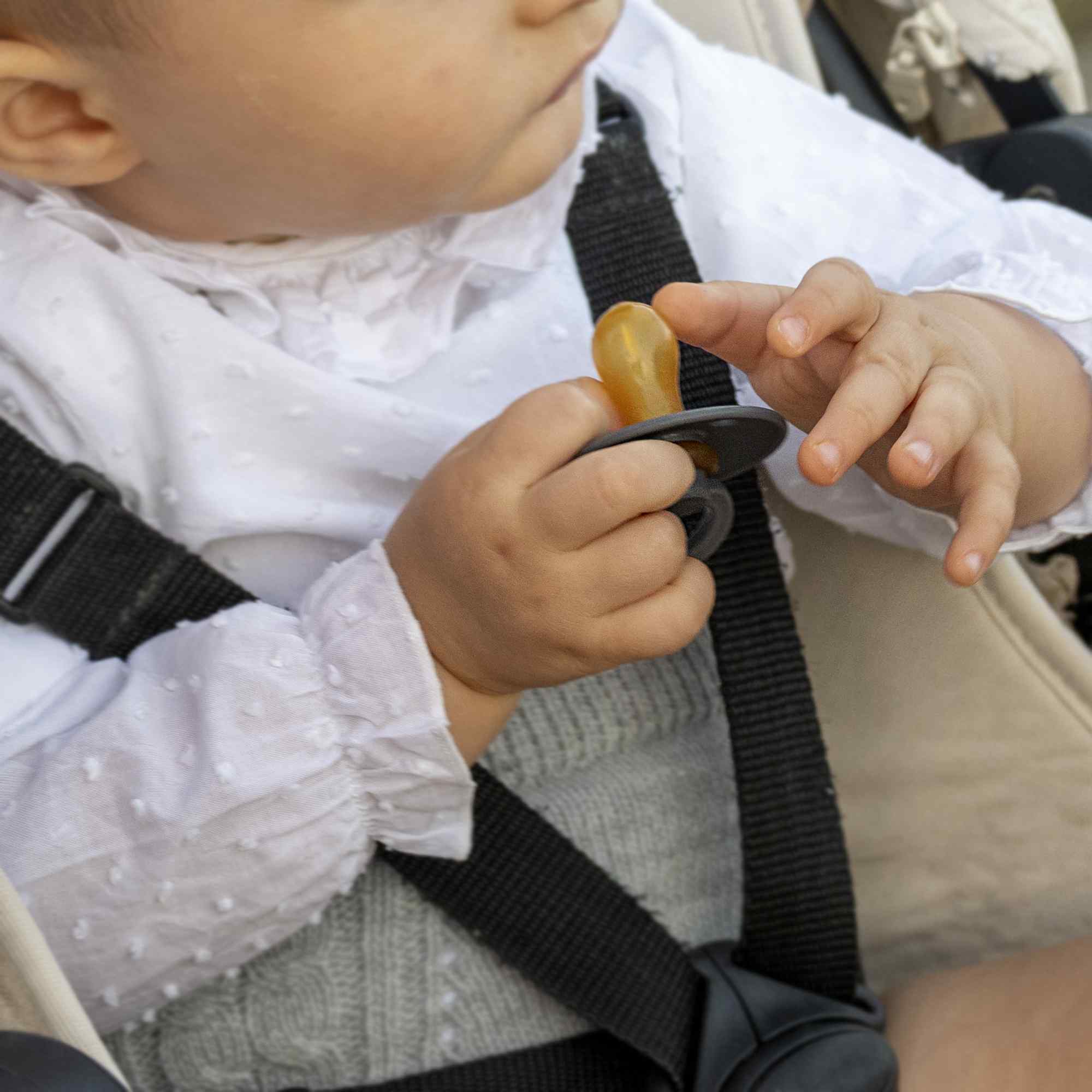 Chupete de látex para bebe gris - imagen 6
