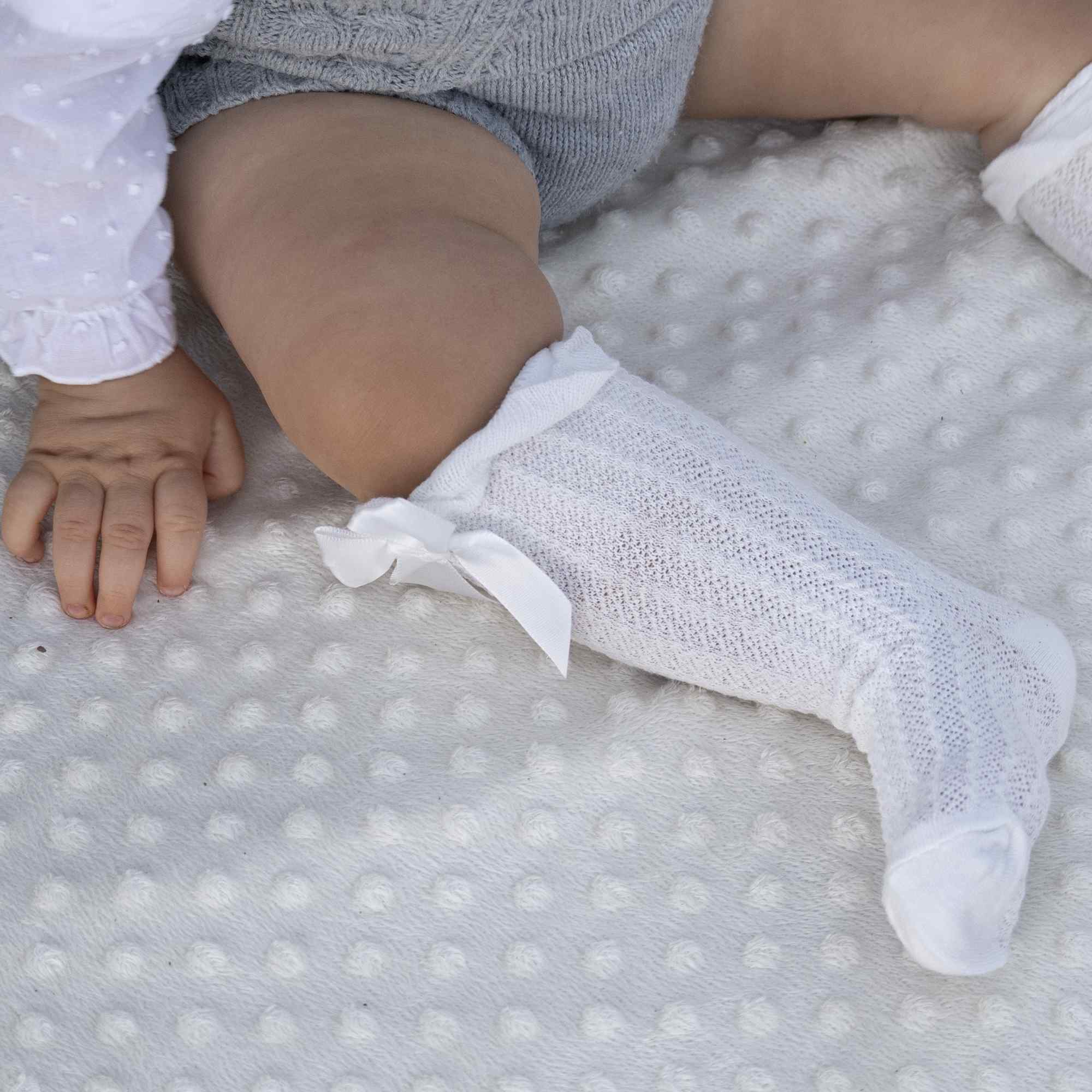 Calcetines altos de algodón con lazo para niños hasta 3 años blancos - imagen 7