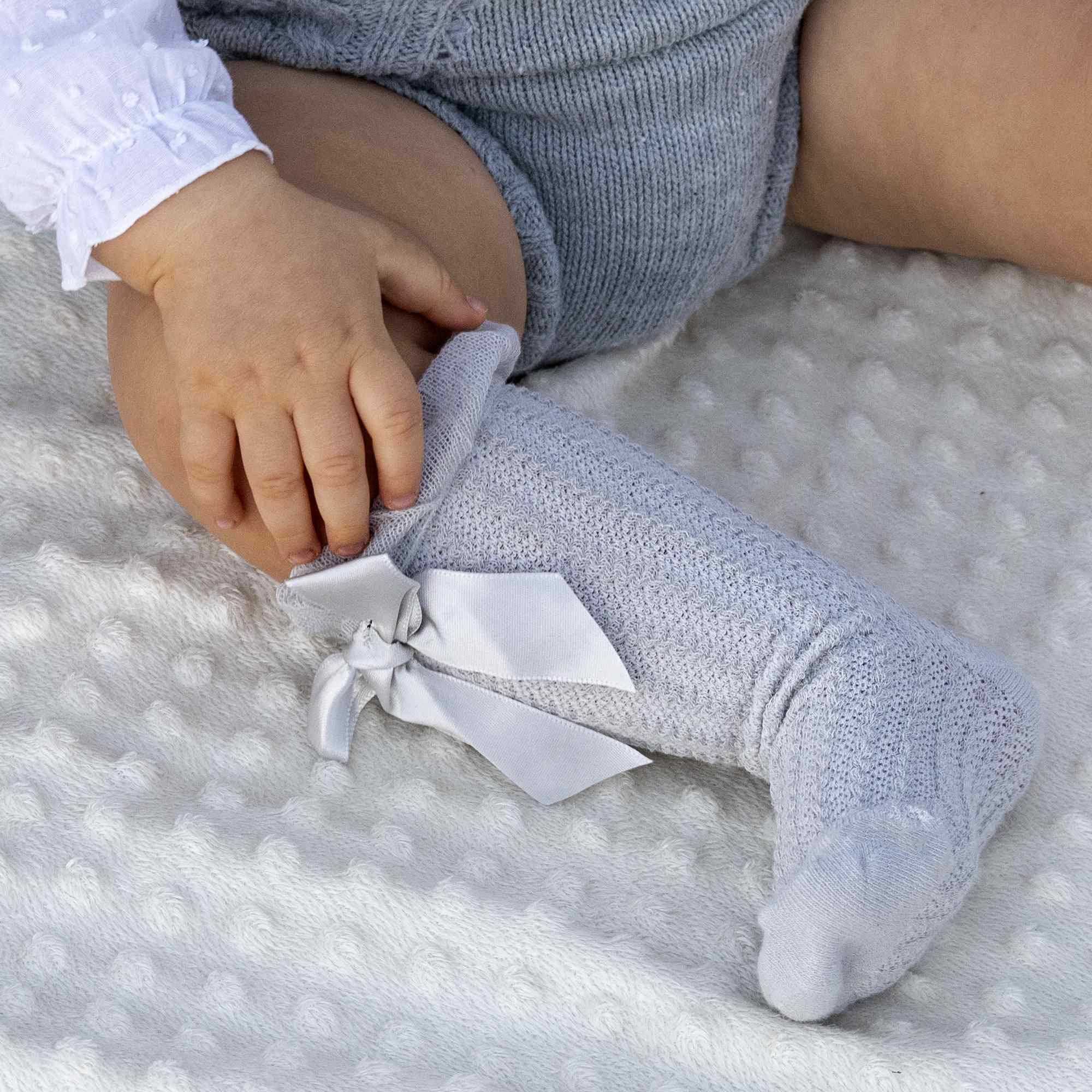 Calcetines altos de algodón con lazo para niños hasta 3 años grises - imagen 5