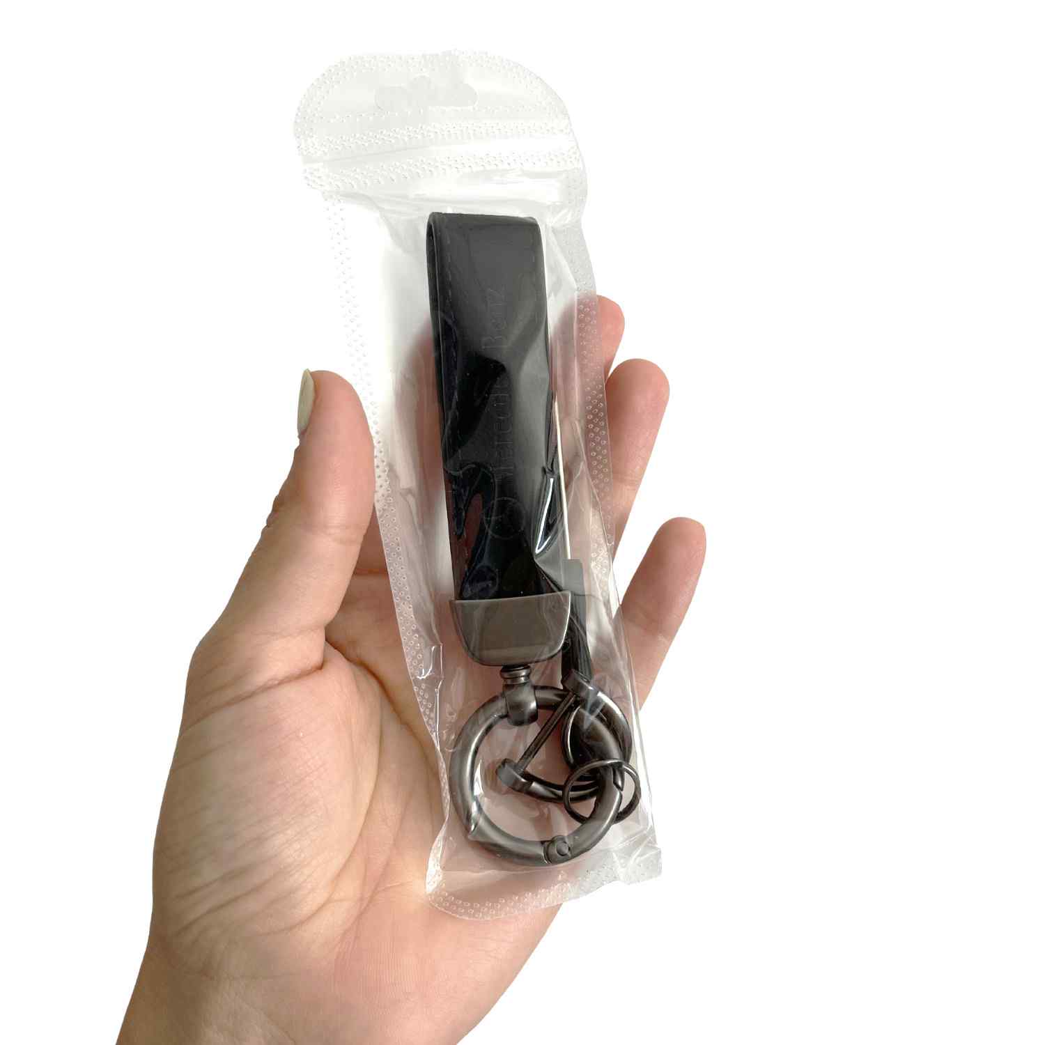 Llavero de cuero y metal compatible con Mercedes negro - imagen 5