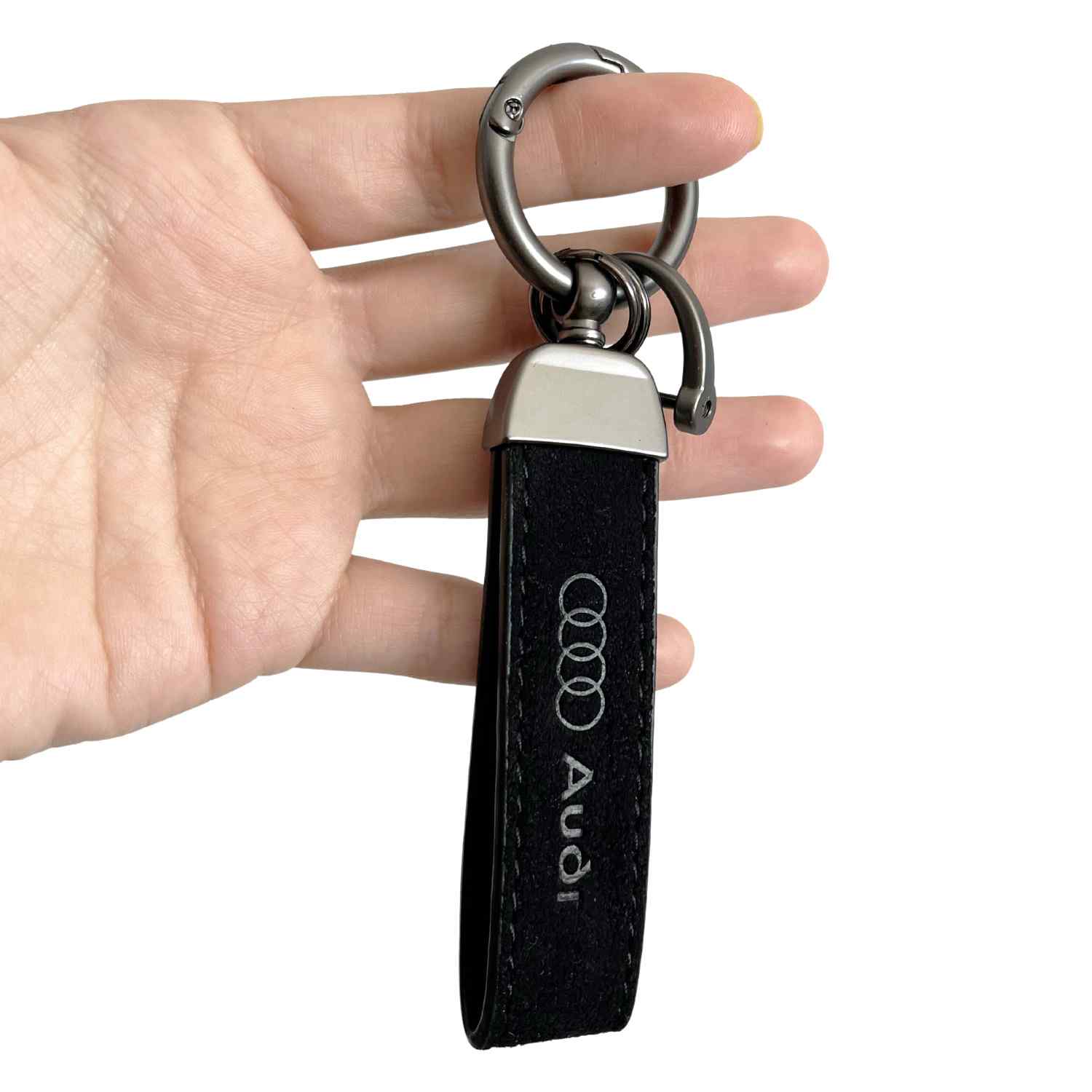 Llavero de cuero y metal compatible con Audi negro - imagen 4