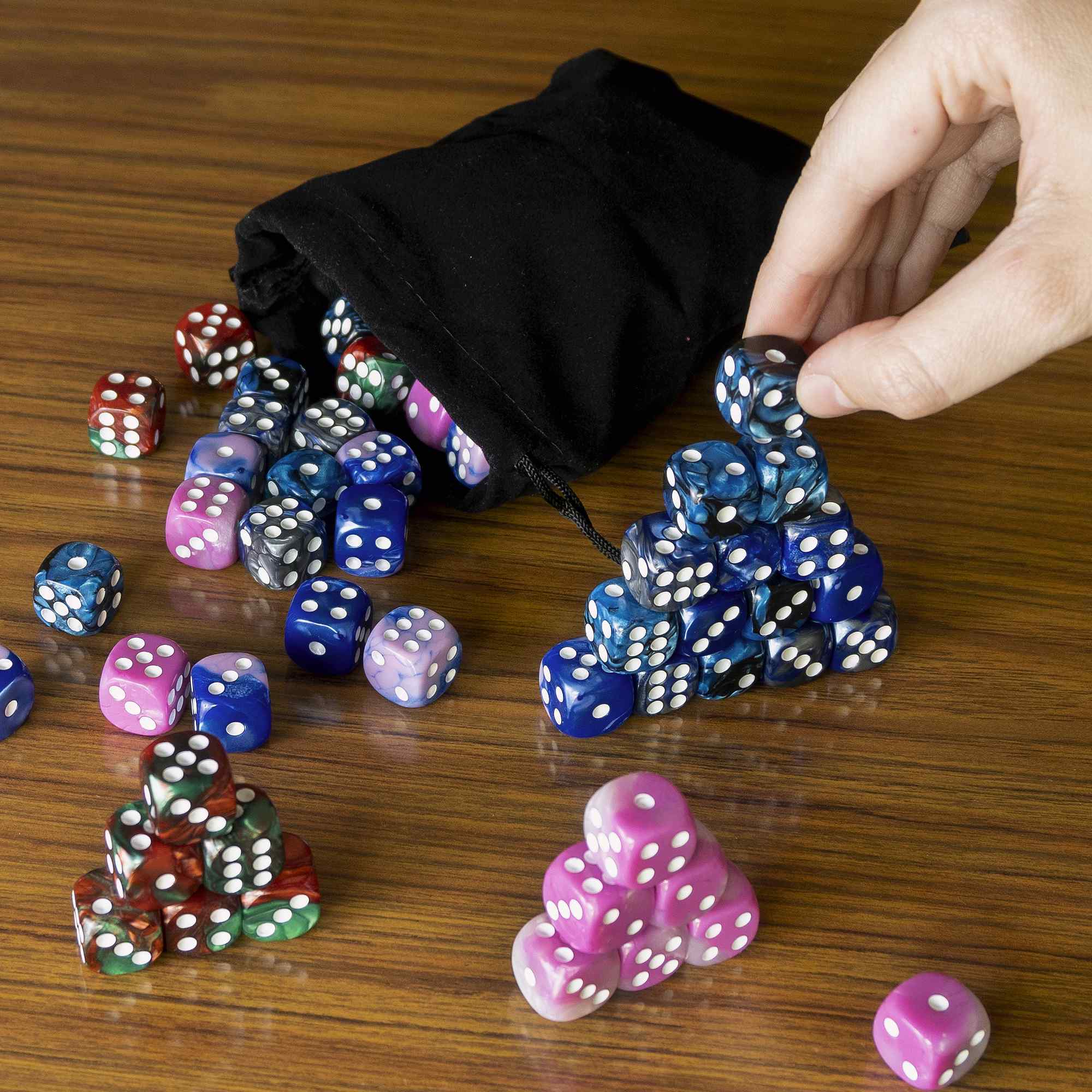 Dados 6 caras de 5 Colores bicolores Esquina Redondeados con Bolsa de Almacenamiento 50 unidades - imagen 6