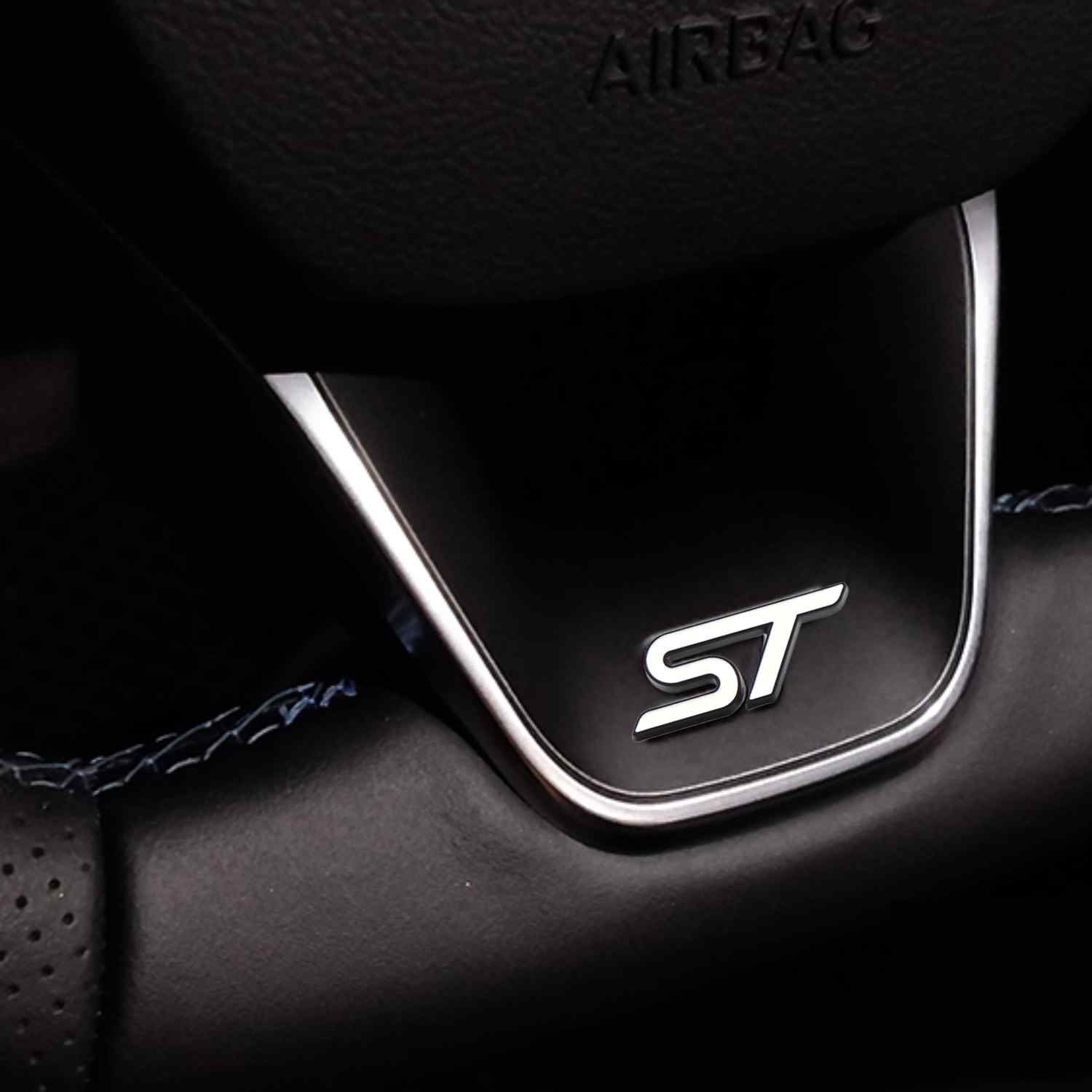 Emblema Adhesivo ST Line para volante compatible con Ford blanco - imagen 2