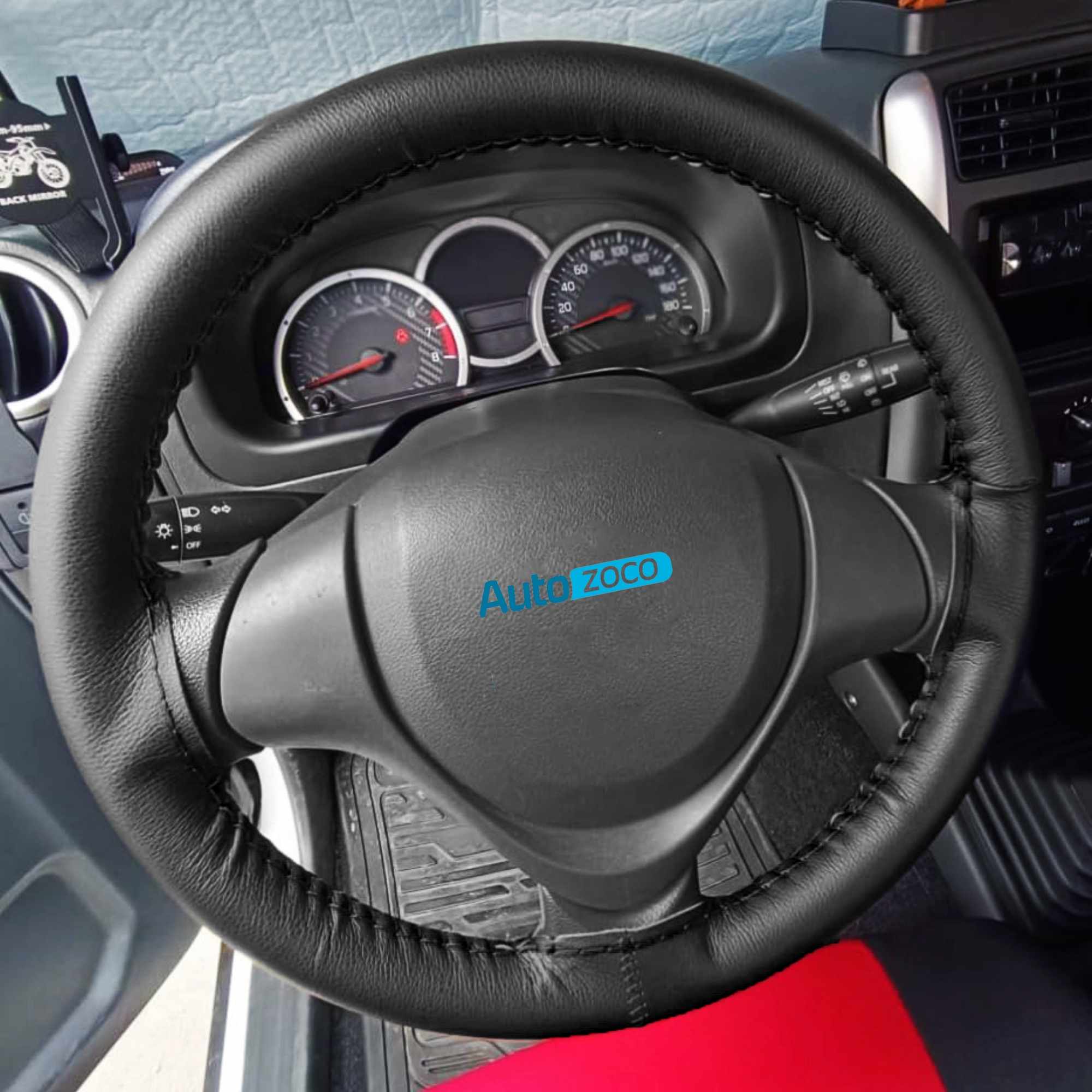 Funda para volante lisa con Agujas e hilo negro - imagen 5