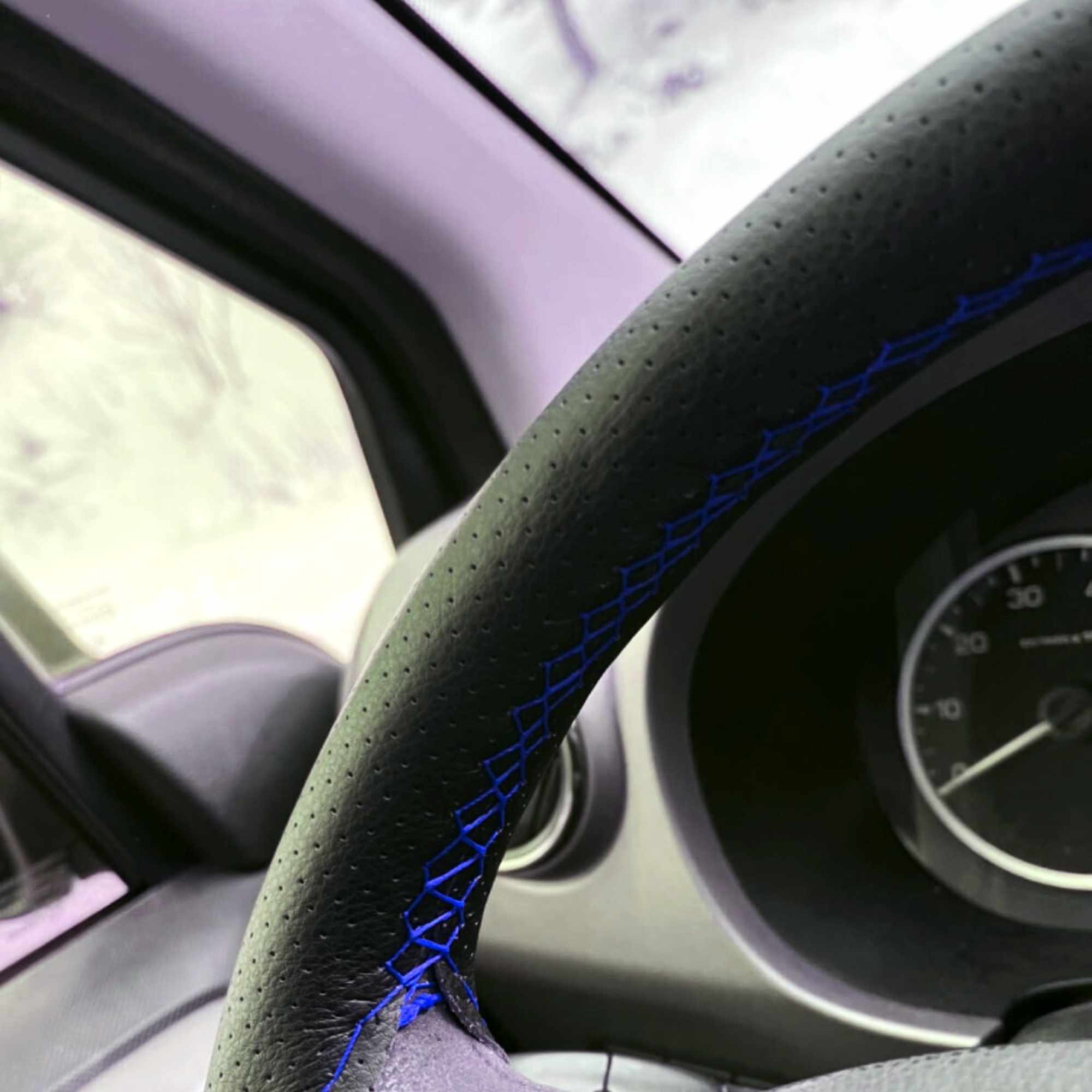 Funda para volante con Agujas e hilo azul - imagen 4