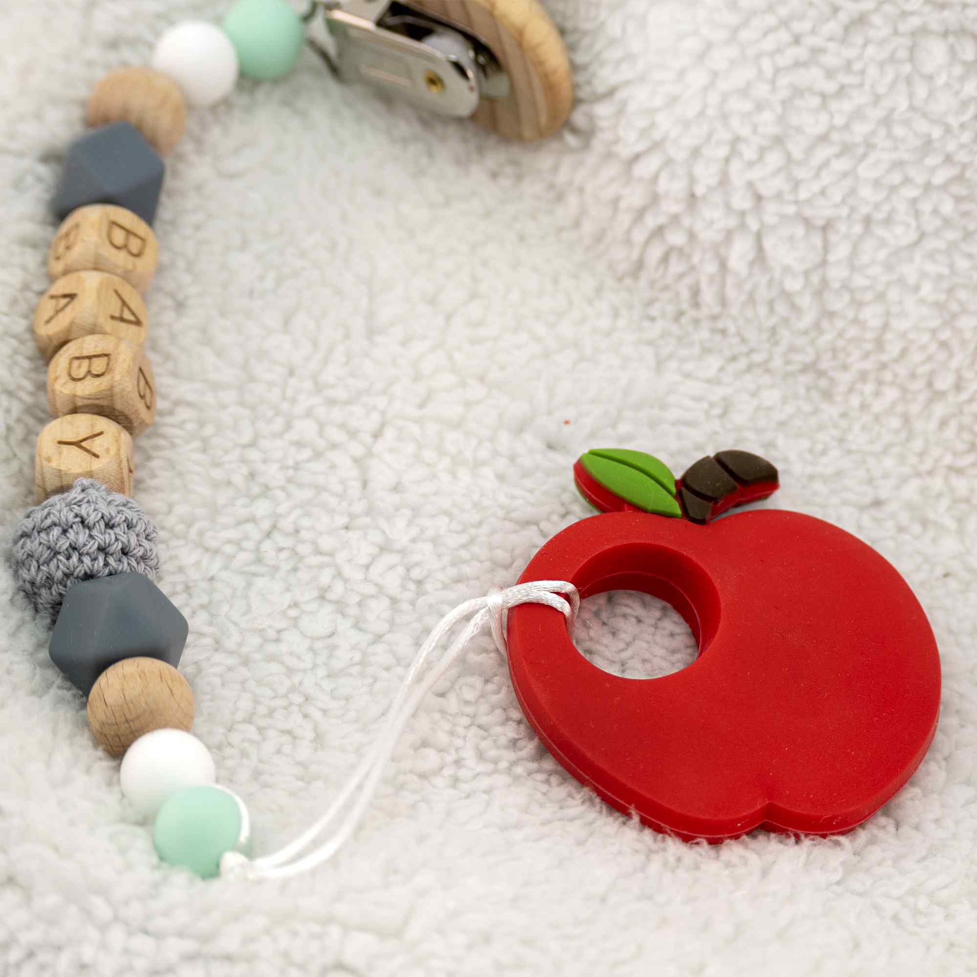 Mordedor de silicona con forma de manzana - imagen 5