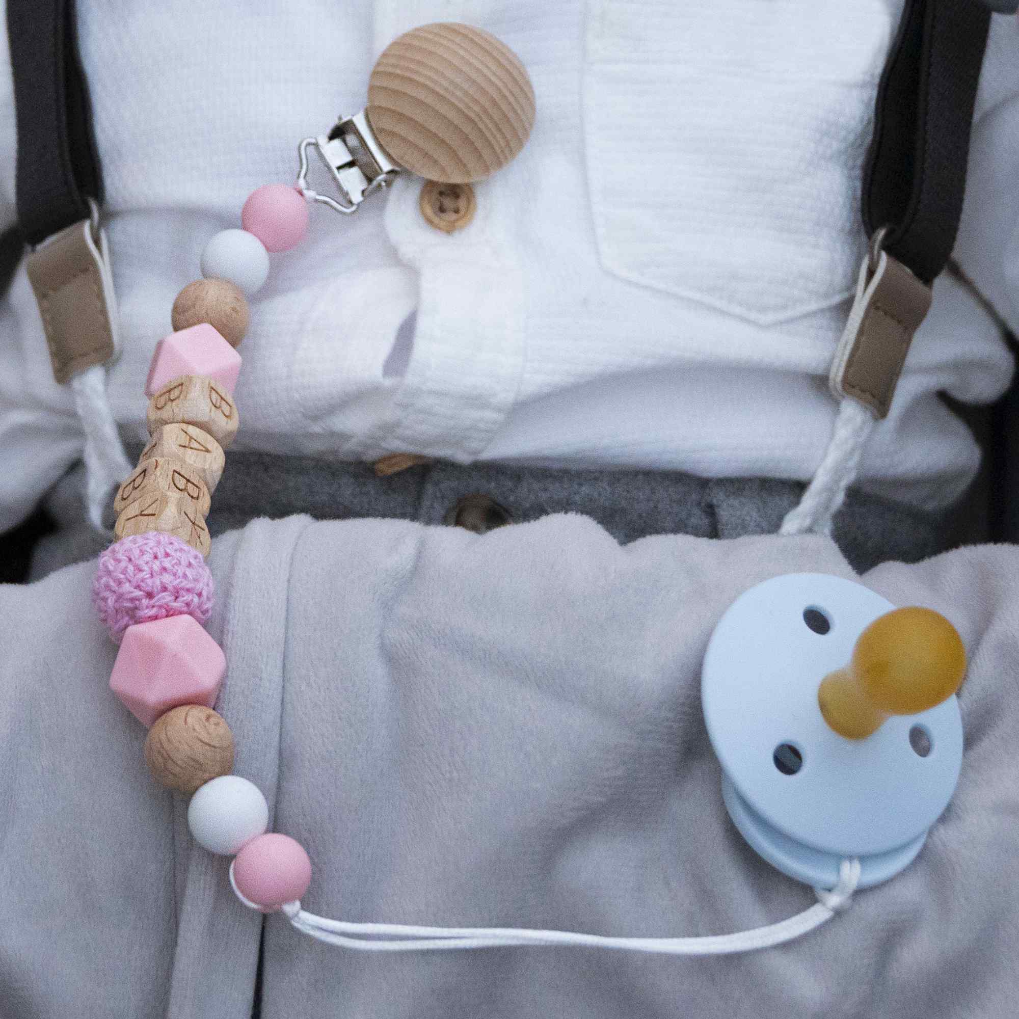 Cadena sujeta chupete silicona diseño baby madera rosa - imagen 5