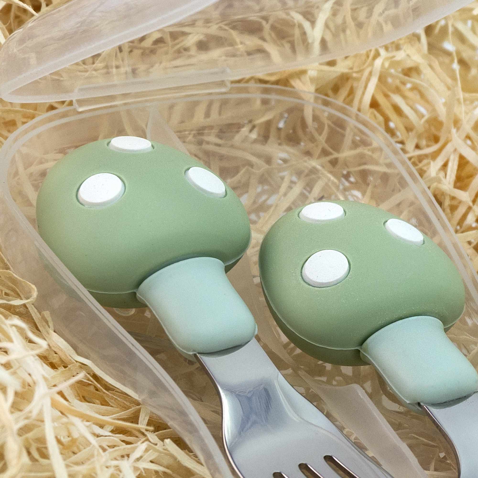 Cubiertos bebe cuchara y tenedor silicona hongo y acero inox verde - imagen 4