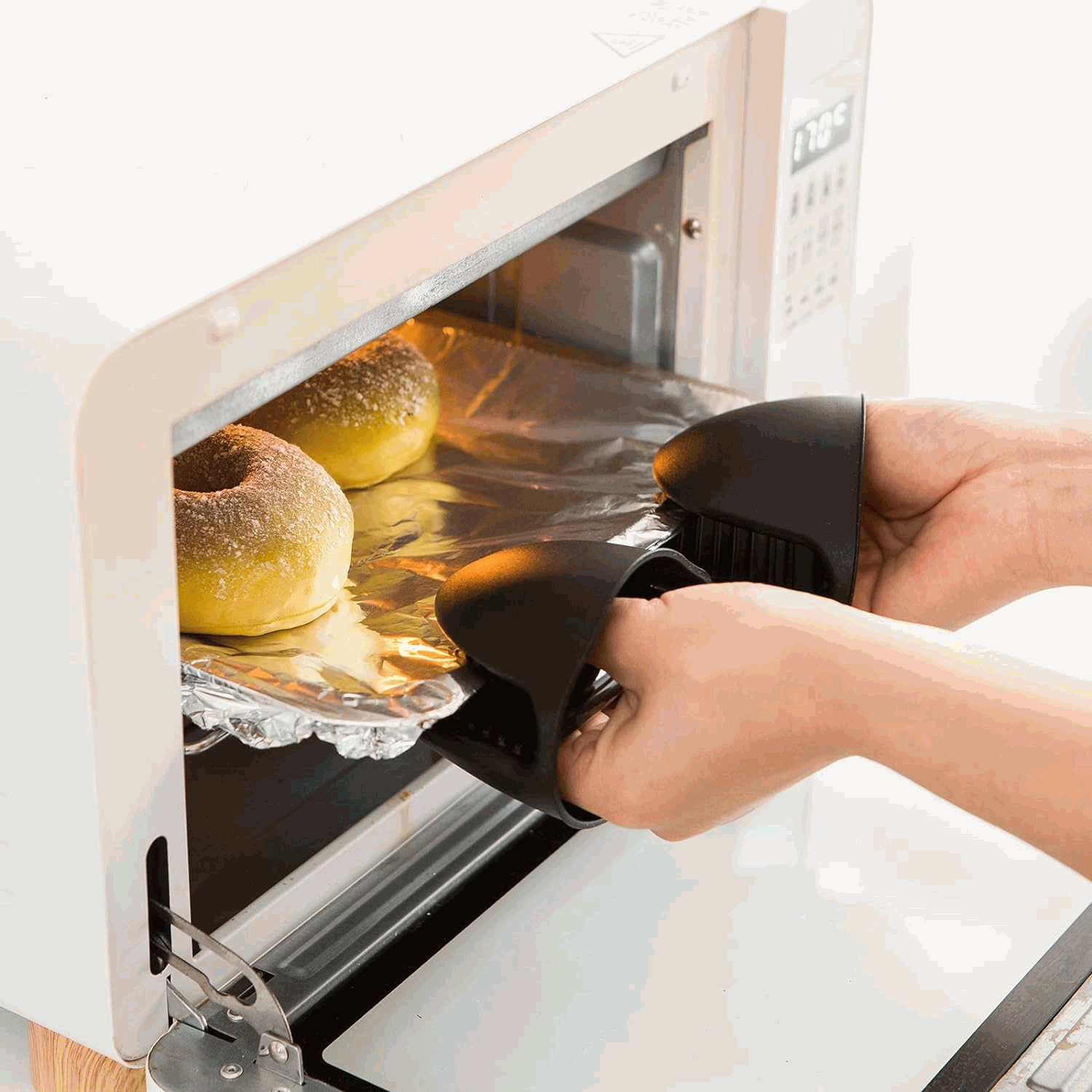 Manoplas guantes silicona para horno negro - imagen 5