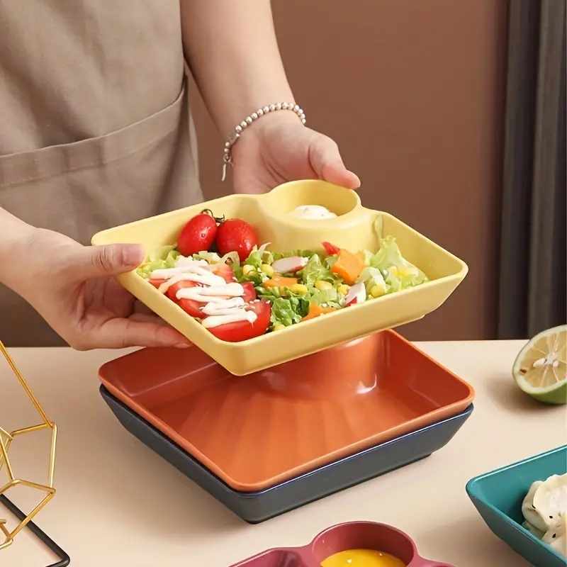 Plato de plástico para servir con salsa naranja - imagen 5