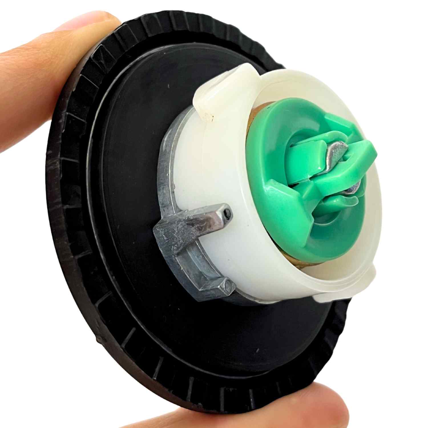 Tapon deposito de gasolina con llave - imagen 3