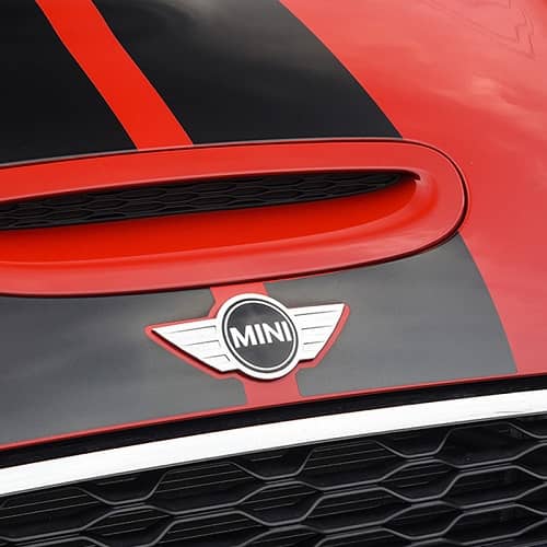 Emblema Adhesivo para capo o maletero compatible con mini plateado - imagen 3