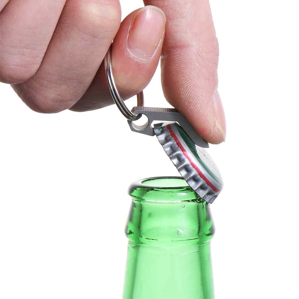 Llavero abrebotellas con anilla plateado