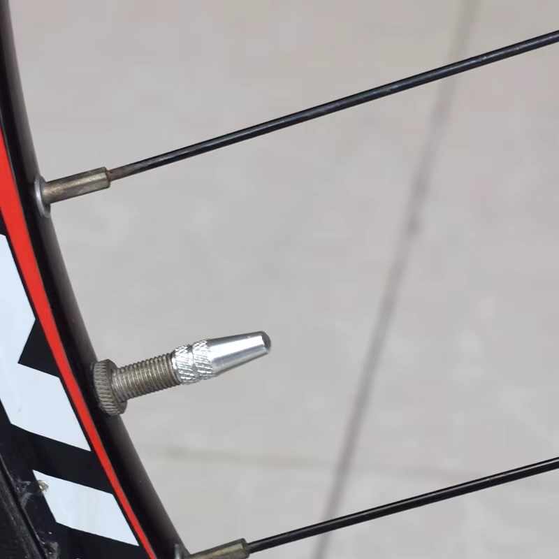 Tapon de aluminio para valvula de bicicleta (5 uds) plateado - imagen 4